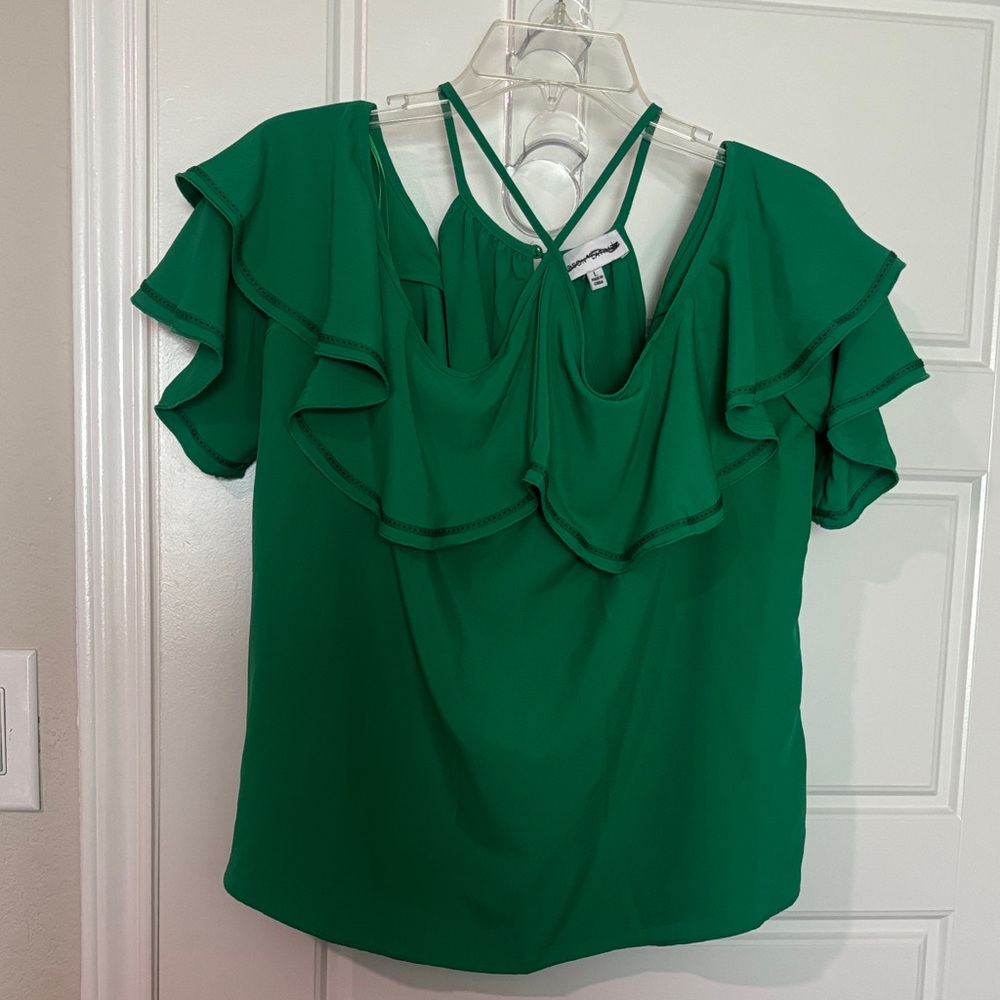 Gibson Latimer Emerald Ruffle Blouse